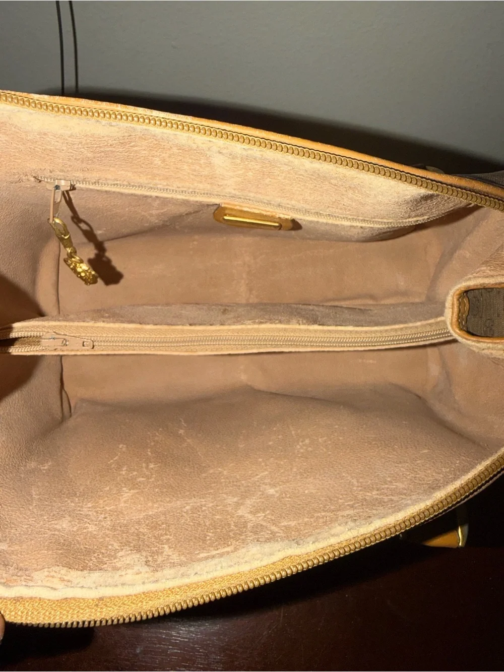 Vintage Gucci Micro GG Supreme Mini Boston Bag. Beige and gold PVC leather